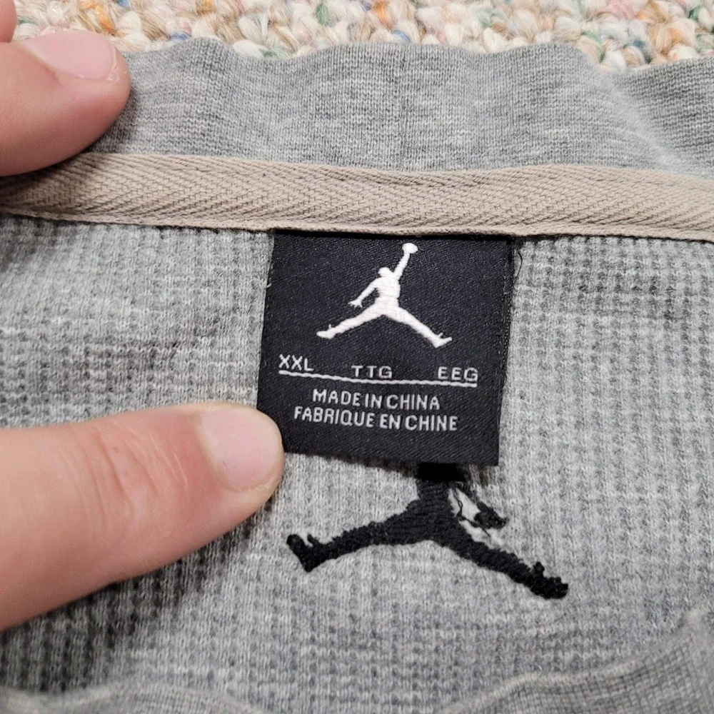 Air Jordan Thermal Shirt Mens XXL Gray Jumpman Waffle Knit Long Sleeve Tee